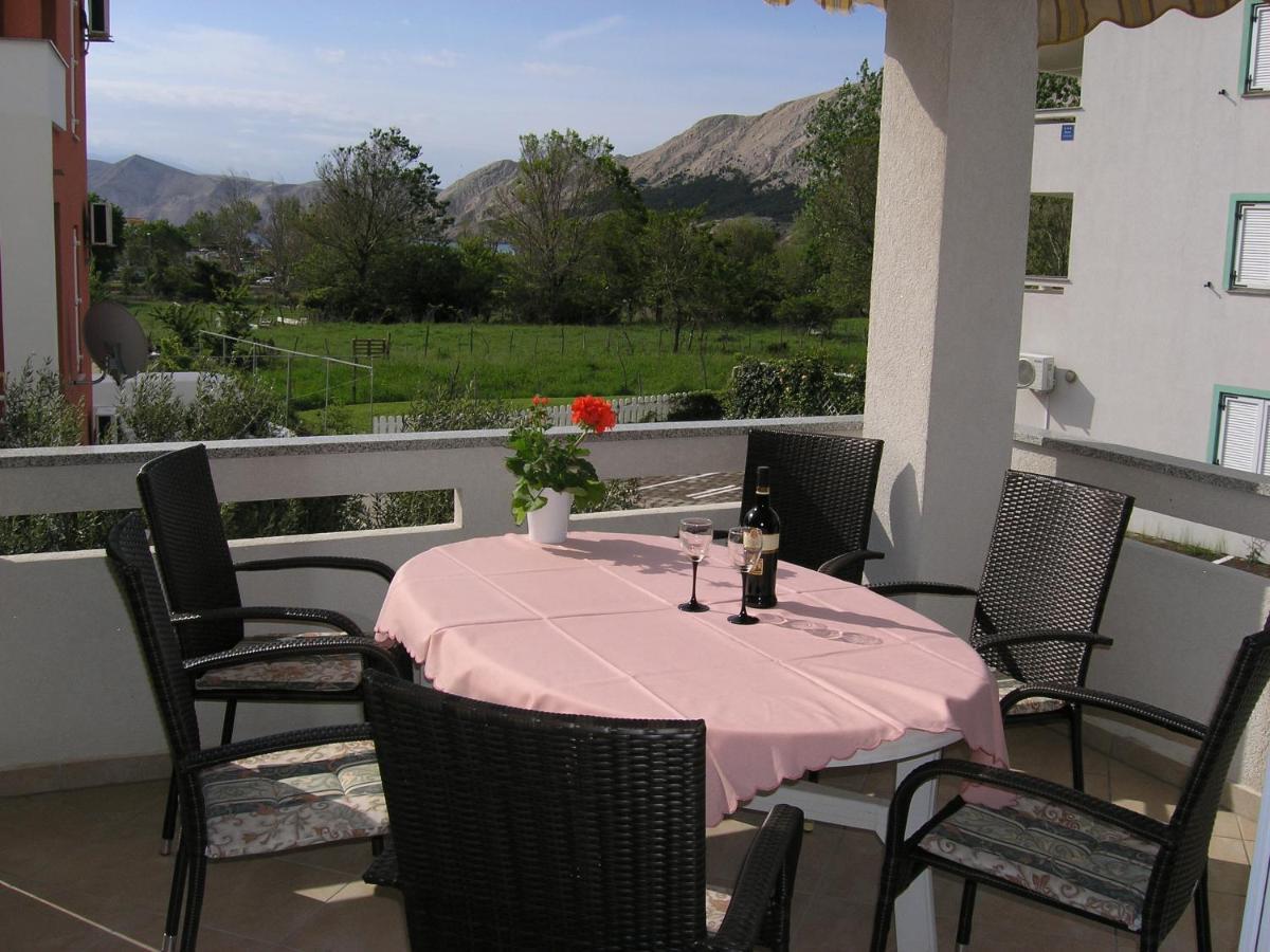 Apartments Biljana For Relaxing Holidays In Baska Екстер'єр фото